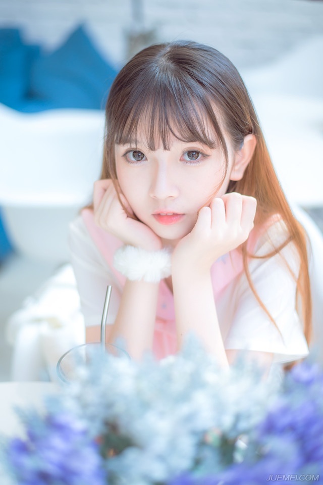 “那万一，我说是万一……”魏延想了想措辞，不知道这话该怎么说，如果庞统被张任一气之下给砍了怎么办？